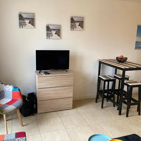 Studio 2 Personnes Entre Plages Et Lacs