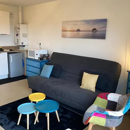 Studio 2 Personnes Entre Plages Et Lacs Apartmán *